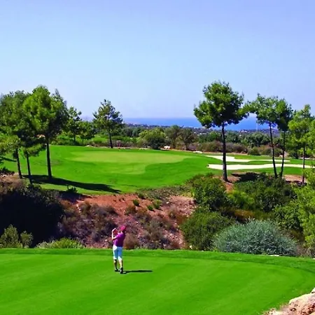 Blue Horizon With Seaviews And Private Heated Pool Villa