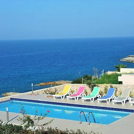Villa Blue Horizon With Seaviews And Private Heated Pool *